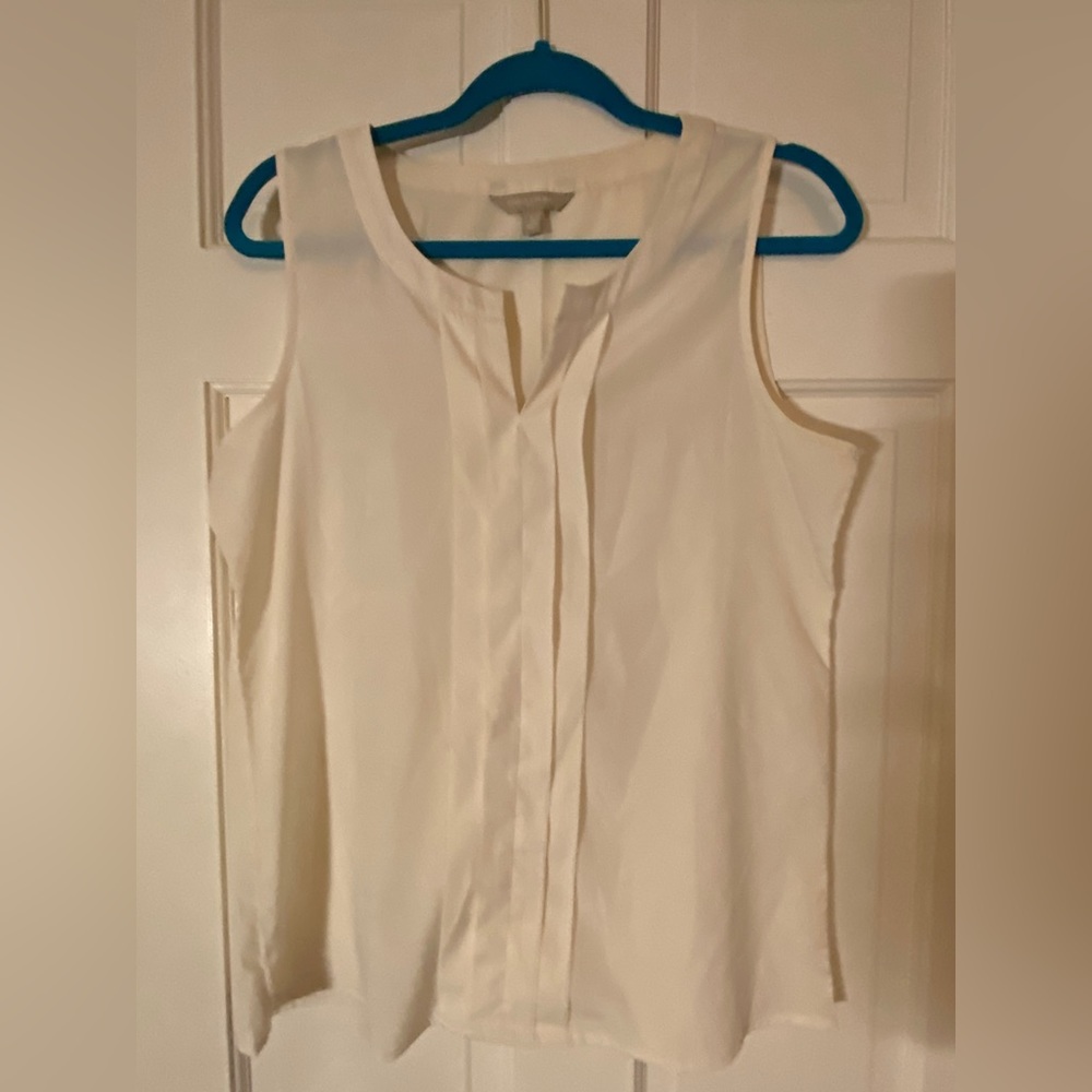 Banana Republic loose fitting silky tank top, size S
